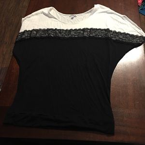Express Dolman sleeve black/white blouse
